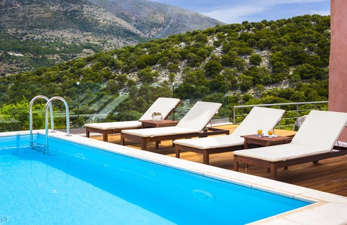 Aetos Villa | Iconic Villas - Villa Vada with private pool