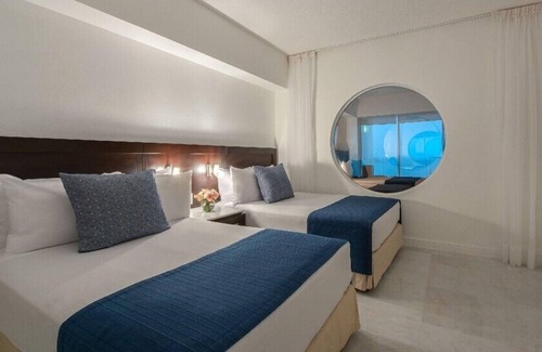 Marina Mazatlan Hotel | Ideal 1BR Condo w Near Cerritos Beach for Romantic Getaway