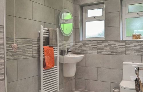 Felinfach Cottage | Ideal break for families and couples, within 5 miles of Aberaeron beach.
