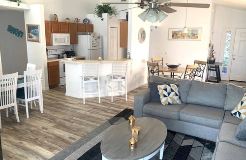 Westridge House | Ideal Family Pool Home in Gated- Close to Disney