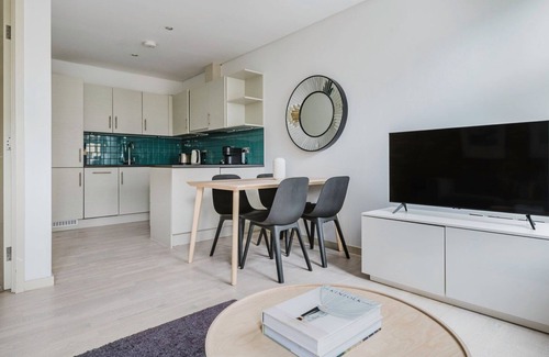 The City of London Apartment | Ideal Farringdon 1BR, near Tube Station & Cathedral, by Blueground