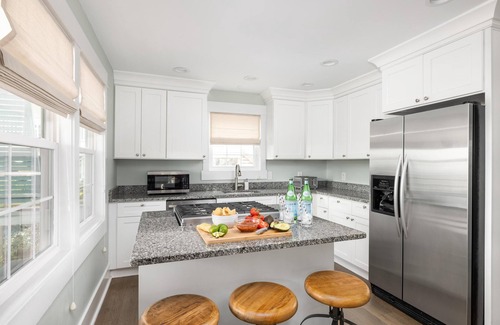 Folly Beach House | Ideal for Extended Families, 3 Private Pools, Sleeps 22, PET-FRIENDLY