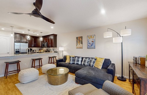 Avon Condo | Ideal for Long Term rental, Walk to river and town, W/D, Garage parking