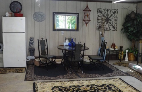 Mansfield House | Ideal for traveling professionals. Private 2-bedroom home in peaceful Mansfield.