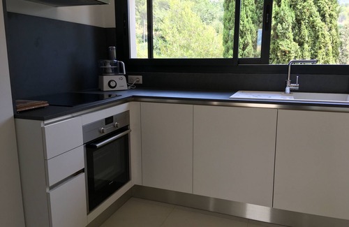 Saint-Martin-du-Var Villa | Ideal holidays on the Côte d'Azur, between sea and mountain .