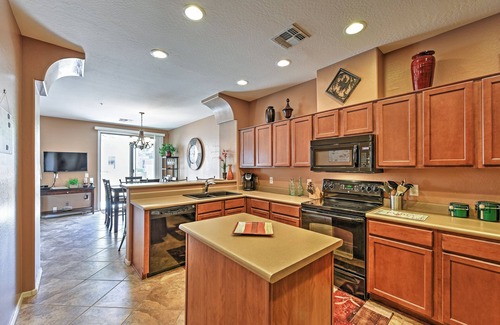 The Landing House | Ideal home in small gated community just minutes from all AZ has to offer!