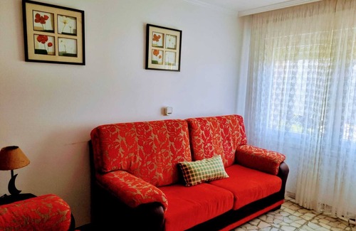 Camarinas House | Ideal house to share with family or friends, next to the beach and the mountains.