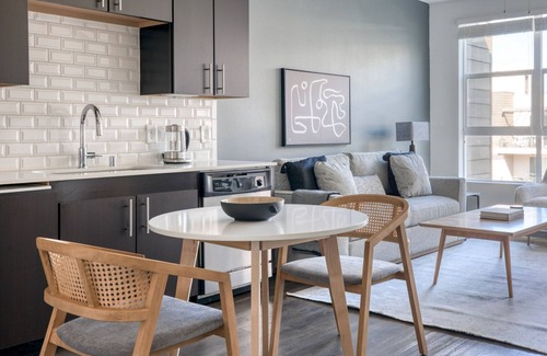 Mission Valley Apartment | Ideal Mission Valley 1BR w/Gym, W/D & Pool nr restaurants, by Blueground