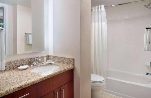 Alpharetta Hotel | Ideal Mix of Comfort and Value! Free Breakfast, Near Freedom Park