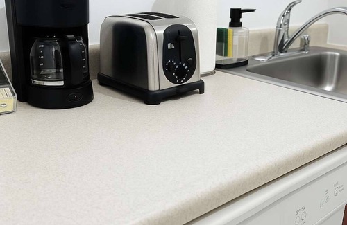 Old Irving Park Apartment | Ideal & Spacious 1BR Apt