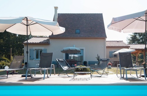 Saint-Vincent-de-Cosse House | Ideal villa for 6 holidaymakers in black Périgord