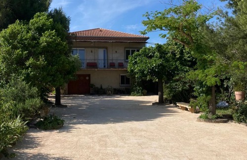 Beaucaire House | Ideally located, charming house completely renovated with garden of 1600 m2
