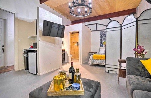 Western Division Apartment | Ideally Located Vacation Rental Studio in Laredo!