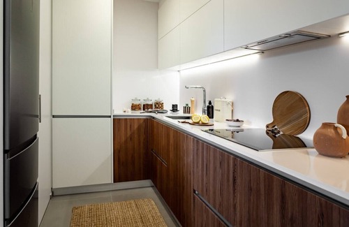 El Parc i la Llacuna del Poblenou Apartment | Idir - 2 bedrooms, a pool and terrace in Poblenou