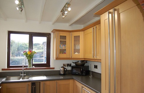 Tywyn House | Idris View Family Holiday Home