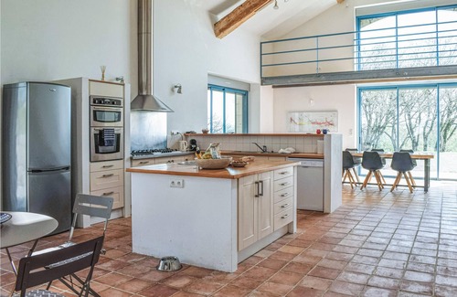 Cauzac House | Idyllic country house with pool in a beautiful landscape.