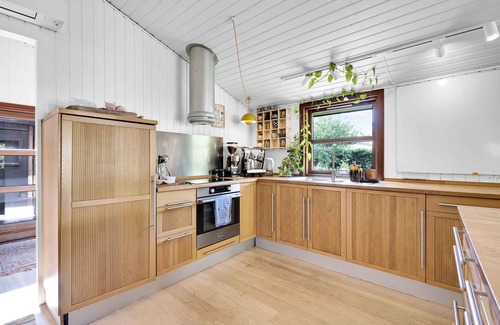 Lystrup House | Idyllic forest-fringed holiday home by the beach