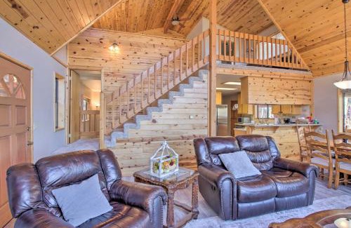 Pine Mountain Club House | Idyllic Frazier Park Cabin Views, Pool Table