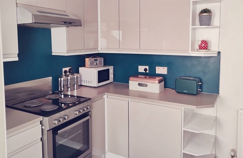 Rosyth Apartment | Idyllic Garden Flat/Apartment