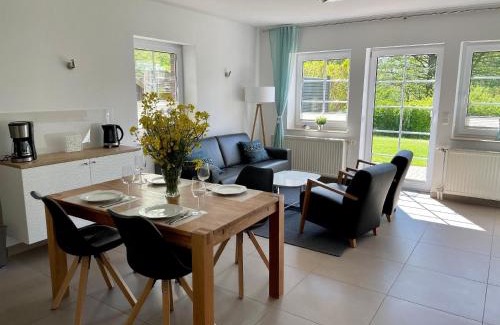 Lancken-Granitz Apartment | Idyllische 2-Zimmer Ferienwohnung mitten in der Natur