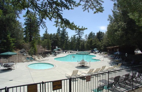 Pine Cove Resort | Idyllwild Camping Resort Wheelchair Accessible Cottage