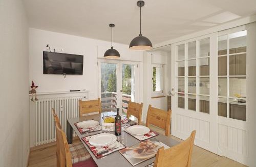 Campo Carlo Magno Apartment | iFlat Col Grostè super panoramic view Campiglio