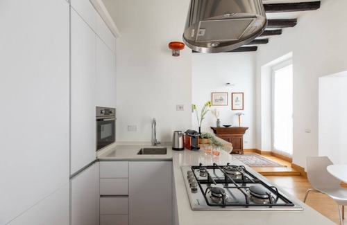 Rione VI Parione Apartment | iFlat | Colorfull near Navona