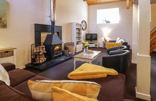 Llanllyfni House | Igamogam