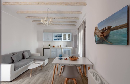 Karterados House | Ikies Santo Filoxenia