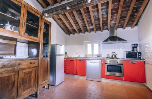 Uzzano Apartment | Il Borgo degli Agrumi - the Cedar