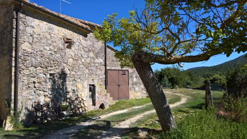 Sarteano House | Il Borgo Del Lupo Relax Family Apartments in Tuscany with Restaurant & Swimming Pool