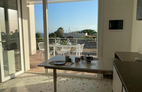 Marina di Felloniche House | Il Cubo by LoveSud