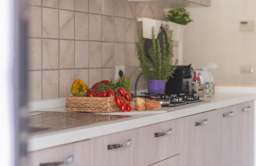 Sutri Apartment | - IL DICIOTTESIMO SOLE