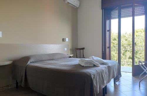 Valderice Apartment | Il Ficodindia bianco-Appartamento con terrazza