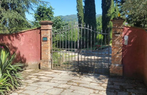 Pescia House | Il Fienile del Colle near Collodi Lucca Pisa Vinci Pistoia Florence