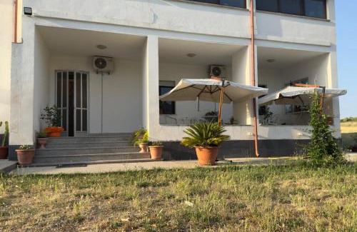 Florinas Bed & Breakfast | Il giardino del Sole