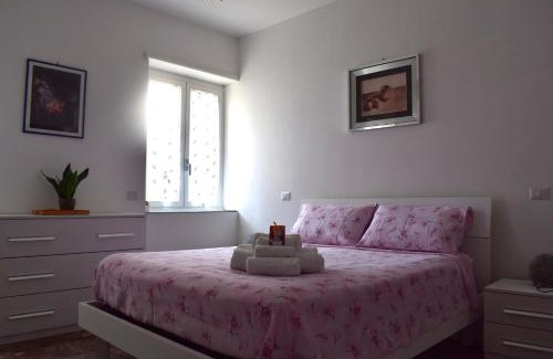 Quartiere XXVII Primavalle Apartment | Il giardino dell'Eden 10 - Alloggio Turistico di Barbara C