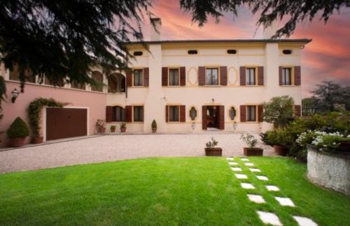 Castelfranco Veneto Apartment | Il Loggiato