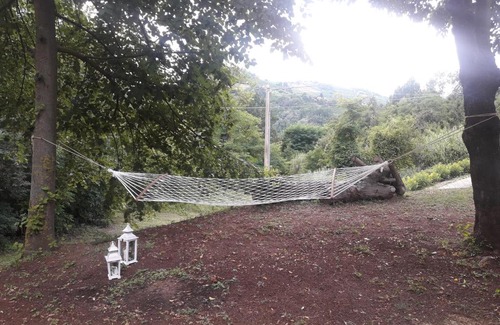 Santo Stefano Belbo House | Il mestiere di vivere -casa vacanze-