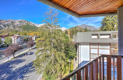 Bardonecchia Apartment | Il Rododendro City Center - Happy Rentals