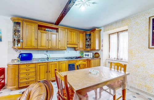 Melazzo House | [Il Tiglio] Peaceful Stay in the Green