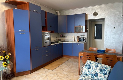 Santo Stefano al Mare Apartment | Ileana House