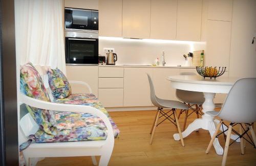 Vila Franca do Campo Apartment | Ilhéu À Vista - Espaço de charme com jardim privado