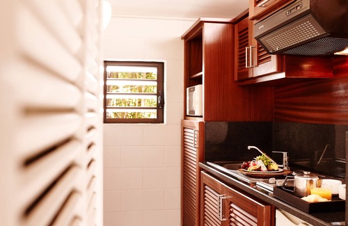 Saint-Leu Hotel | Iloha Seaview Hotel