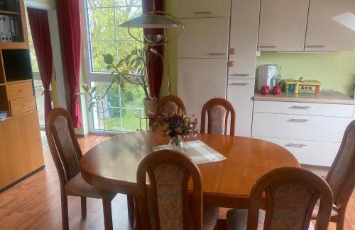 Haldensleben Apartment | Im schönen Garten