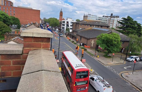 East Ham Apartment | Immaculate 2-Bed Apartment in London