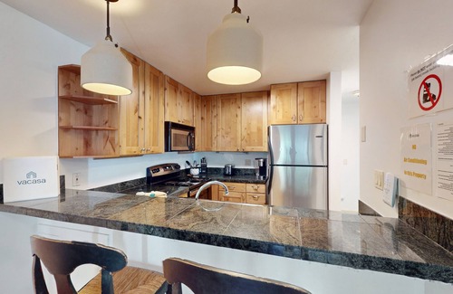 Edwards Condo | Immersive mountain living - enjoy mountain biking, fly fishing, hiking, & more