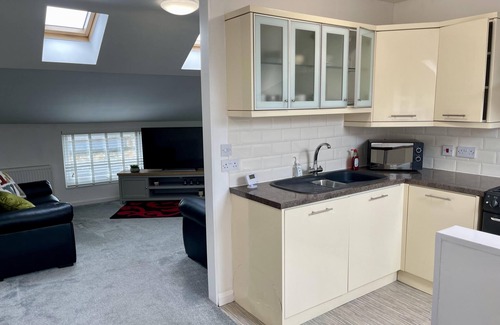 Scarborough City Centre Apartment | Impeccable 2-bed Apartment in Scarborough