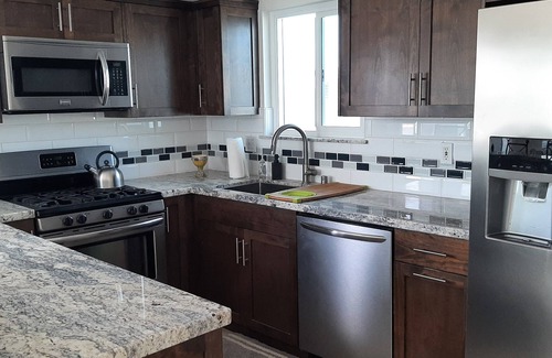 Imperial Beach House | Imperial Beach Home, 1 block to the beach
