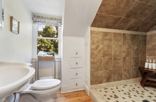 Sturgeon Bay Hotel | Impressive Queen suite, 2 person Jet tub, downtown